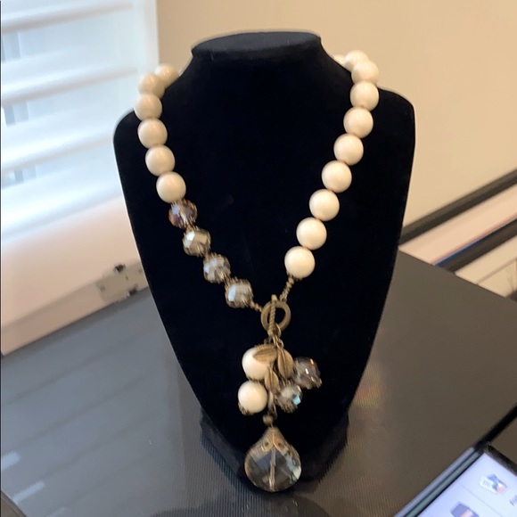 Pearl and crystal necklace - Picture 1 of 3